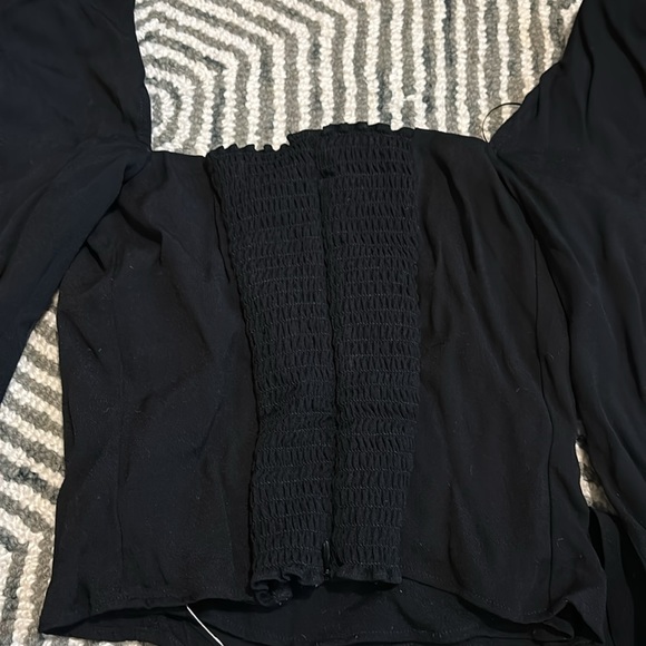 Reformation demi top in black - Picture 7 of 7